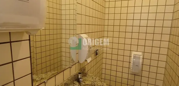 Conjunto Comercial / Sala para alugar, 29m² no Batel, Curitiba