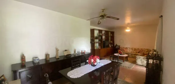 Fazenda / Sítio / Chácara com 5 Quartos à venda, 220m² no Colinas do Piracicaba (Ártemis), Piracicaba