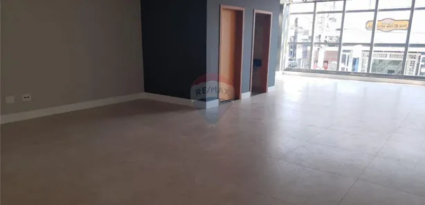 Conjunto Comercial / Sala para alugar, 80m² no Centro, Vinhedo