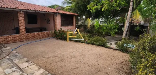 Fazenda / Sítio / Chácara com 4 Quartos à venda, 280m² no Jacaúna, Aquiraz