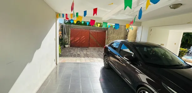 Sobrado com 4 Quartos à venda, 504m² no Farolândia, Aracaju