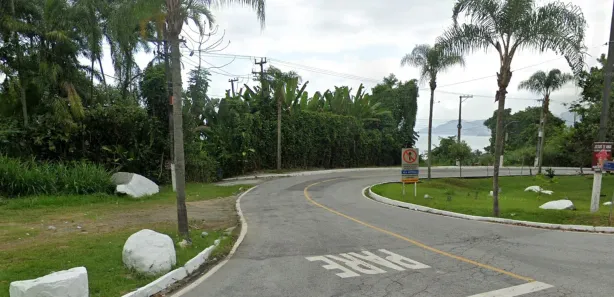 Terreno / Lote / Condomínio à venda, 18300m² no Vila Histórica de Mambucaba (Mambucaba), Angra dos Reis