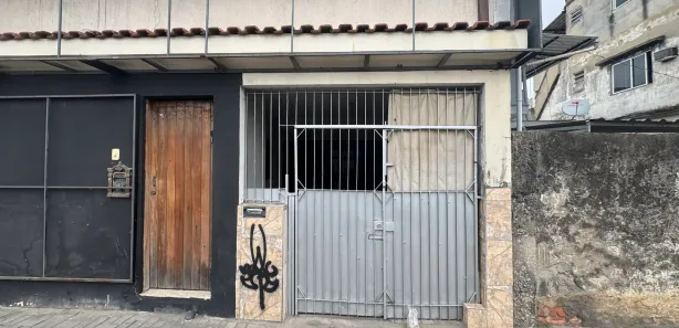 Loja / Salão / Ponto Comercial para alugar, 100m² no Vila Luz, Belford Roxo
