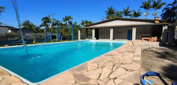 Fazenda / Sítio / Chácara com 3 Quartos à venda, 1232m² no Jardim Aguapeu, Itanhaém
