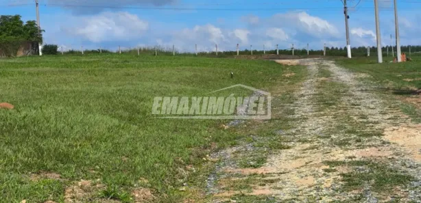 Terreno / Lote / Condomínio à venda, 1000m² no Sarapuí, Sarapuí