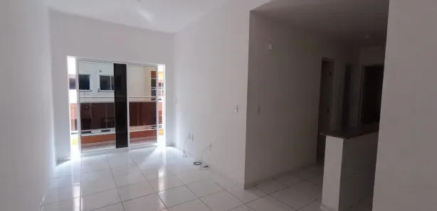 Apartamento com 2 Quartos para alugar, 52m² no Curicaca, Caucaia