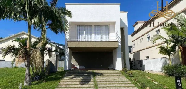 Casa de Condomínio com 4 Quartos para alugar, 303m² no Santa Regina, Camboriú