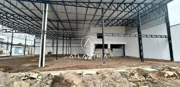 Galpão / Depósito / Armazém para alugar, 900m² no Jardim Mariléa, Rio das Ostras