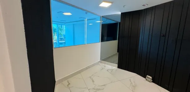 Loja / Salão / Ponto Comercial para alugar, 52m² no Lagoa Nova, Natal