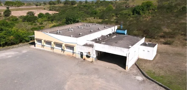 Galpão / Depósito / Armazém com 1 Quarto para venda ou aluguel, 1000m² no Centro, Camaçari
