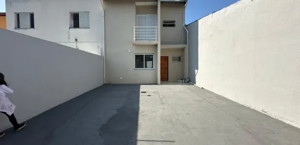 Sobrado com 3 Quartos para alugar, 130m² no Jardim Veneza, Mogi das Cruzes