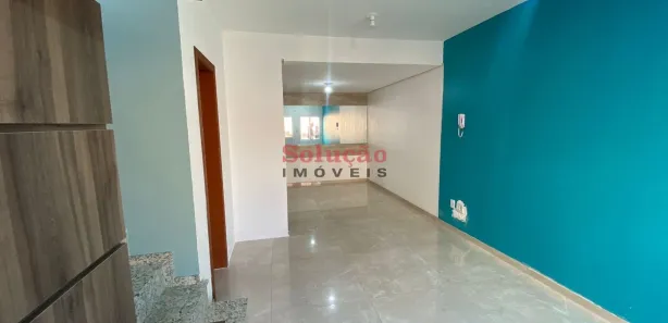 Sobrado com 2 Quartos à venda, 108m² no Niterói, Canoas