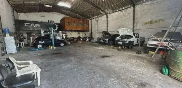 Garagem à venda, 221m² no Industrial, Aracaju