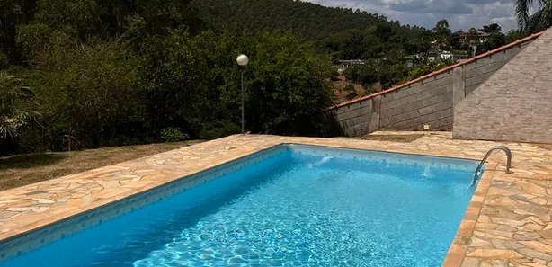 Fazenda / Sítio / Chácara com 3 Quartos à venda, 111m² no IGARATA, Igaratá