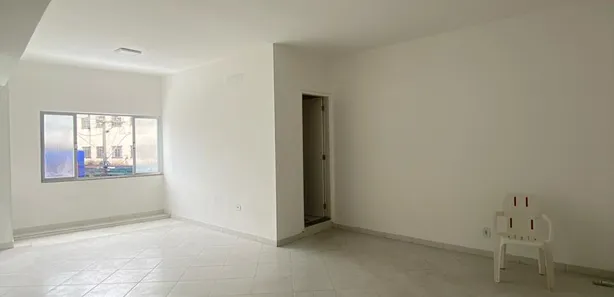 Prédio Inteiro para alugar, 24m² no Chácaras Arcampo, Duque de Caxias