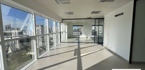 Andar / Laje corporativa para alugar, 230m² no Gleba Fazenda Palhano, Londrina