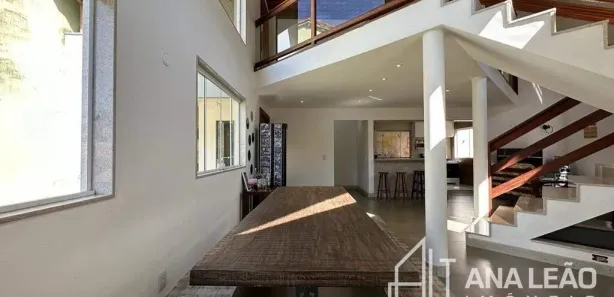 Casa de Condomínio com 4 Quartos à venda, 287m² no Limoeiro, Guapimirim