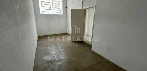 Prédio Inteiro para alugar, 297m² no Centro, Limeira
