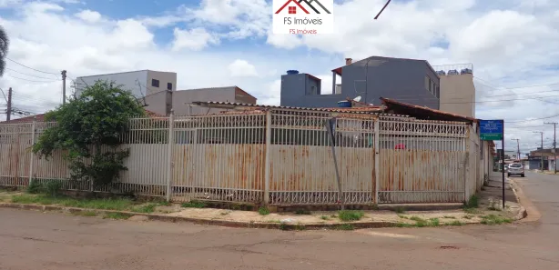 Casa com 3 Quartos à venda, 193m² no Samambaia Sul, Brasília