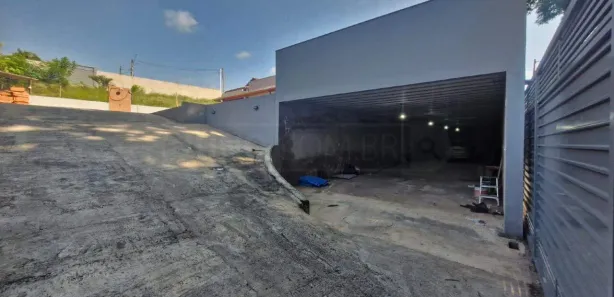 Fazenda / Sítio / Chácara com 4 Quartos à venda, 184m² no Estância Lago Azul (Ártemis), Piracicaba