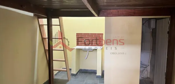 Casa Comercial para alugar, 50m² no Laranjeiras, Caieiras