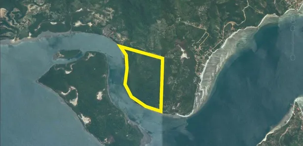 Terreno / Lote Comercial à venda, 350000m² no , Saubara