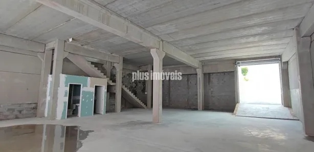 Galpão / Depósito / Armazém para alugar, 675m² no Laranjeiras, Caieiras