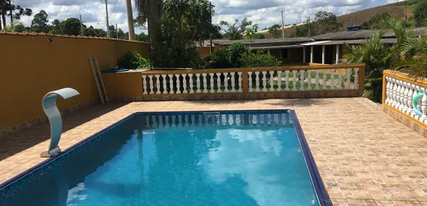 Fazenda / Sítio / Chácara com 4 Quartos à venda, 2000m² no Ibiúna, Ibiúna