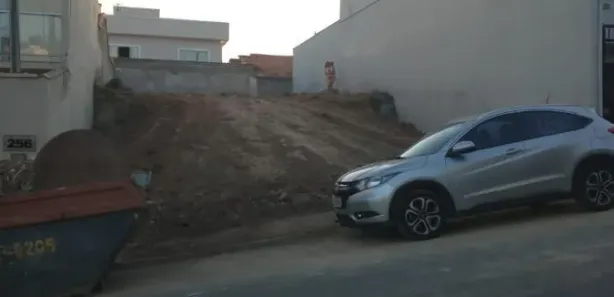 Terreno / Lote / Condomínio à venda, 275m² no Jardim Belvedere, Volta Redonda