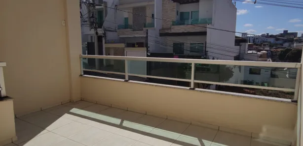 Casa com 3 Quartos para alugar, 170m² no Lagoa Santa, Governador Valadares