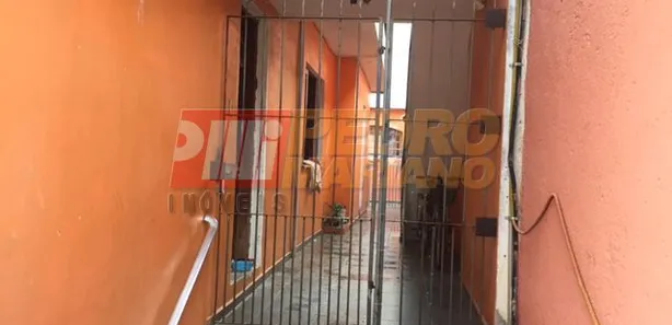Prédio Inteiro à venda, 250m² no Taboão, Diadema