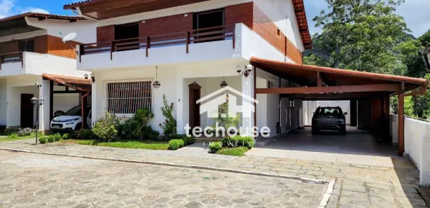 Casa de Condomínio com 4 Quartos para venda ou aluguel, 198m² no Alto, Teresópolis