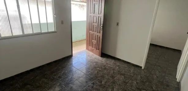 Kitnet com 1 Quarto à venda, 98m² no Santa Maria, Conselheiro Lafaiete
