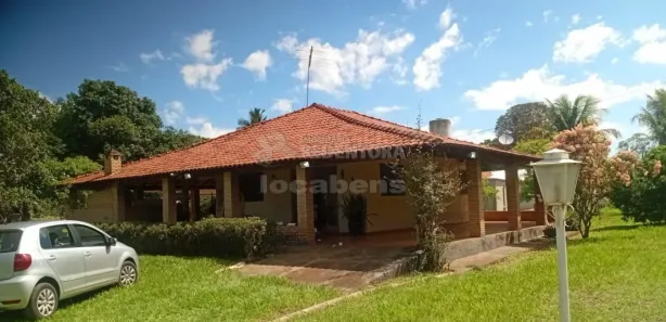 Fazenda / Sítio / Chácara com 3 Quartos para alugar, 150m² no Estância Jóckei Club, São José do Rio Preto