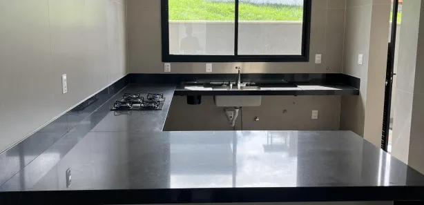 Casa de Condomínio com 4 Quartos para venda ou aluguel, 247m² no Gran Park, Vespasiano