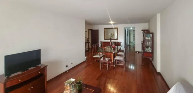 Apartamento com 4 Quartos para venda ou aluguel, 200m² no Icaraí, Niterói