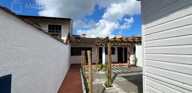 Casa com 2 Quartos para alugar, 70m² no Centro, Bertioga