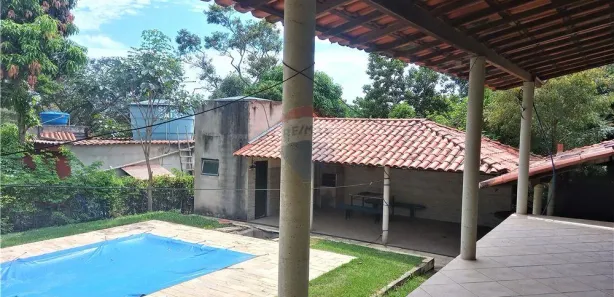 Fazenda / Sítio / Chácara com 4 Quartos à venda, 340m² no Centro, Esmeraldas