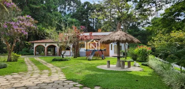 Fazenda / Sítio / Chácara com 3 Quartos à venda, 497m² no Jardim São Marcos, Vargem Grande Paulista