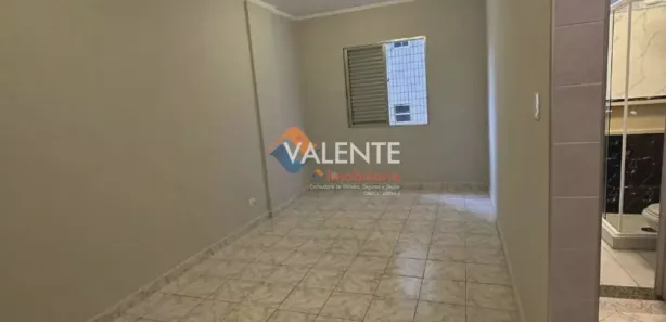 Kitnet à venda, 34m² no Guilhermina, Praia Grande