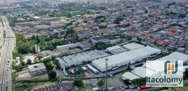 Prédio Inteiro para alugar, 1270m² no Núcleo Residencial Isabela, Taboão da Serra