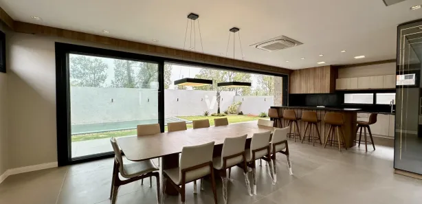 Casa de Condomínio com 5 Quartos à venda, 381m² no Camobi, Santa Maria