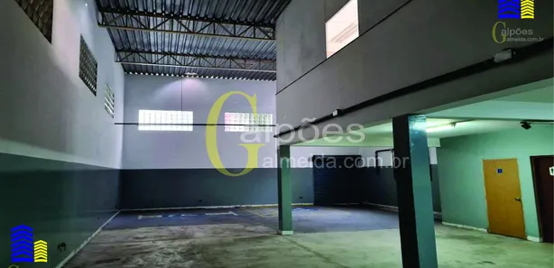 Galpão / Depósito / Armazém para alugar, 275m² no Vila Endres, Guarulhos