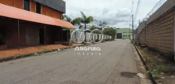 Galpão / Depósito / Armazém à venda, 1080m² no Jardim Canadá, Nova Lima