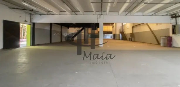 Galpão / Depósito / Armazém para alugar, 2000m² no Jardim Regina Alice, Barueri