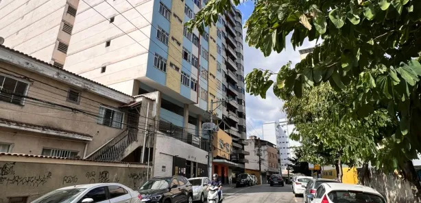 Apartamento com 3 Quartos para alugar, 100m² no Centro, Barra Mansa