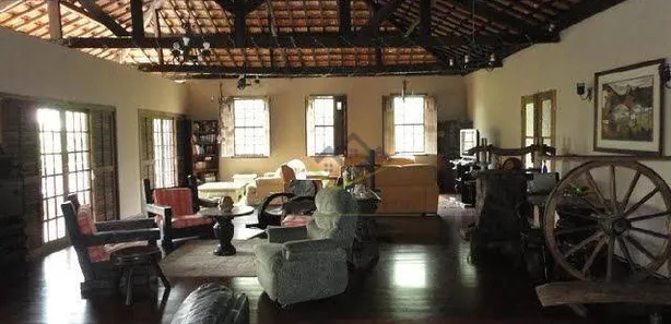 Fazenda / Sítio / Chácara com 8 Quartos para venda ou aluguel, 540m² no Parque Morumbi, Mogi das Cruzes