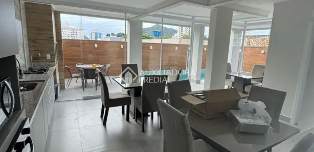Apartamento com 2 Quartos para alugar, 72m² no Tabuleiro, Camboriú