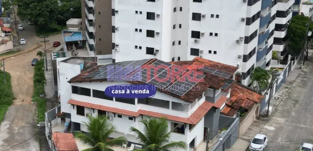 Sobrado com 3 Quartos à venda, 391m² no Jardim Vitória, Itabuna