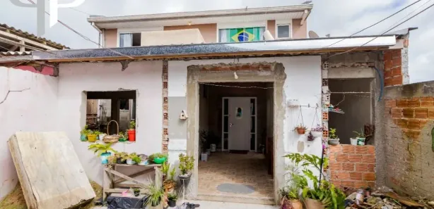 Sobrado com 3 Quartos à venda, 140m² no Guarituba, Piraquara